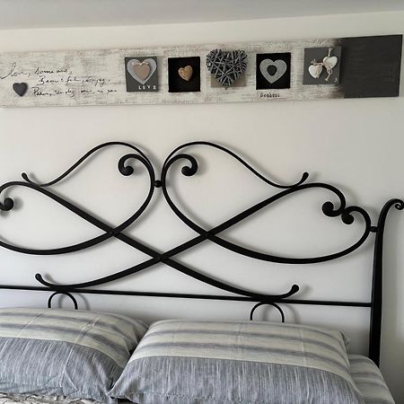 B&B La Marinella 帕利努罗 外观 照片