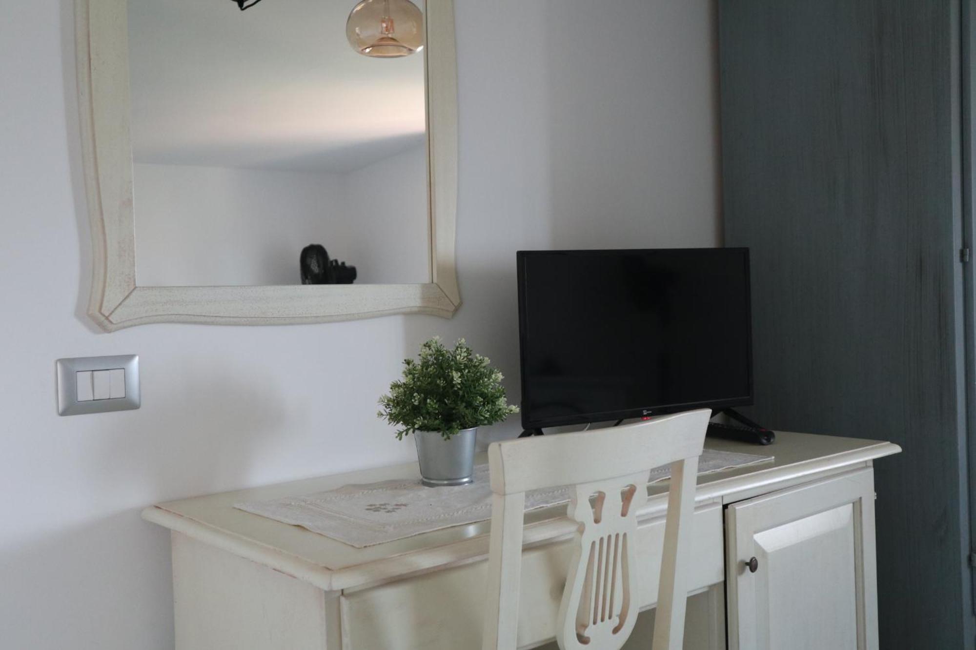 B&B La Marinella 帕利努罗 外观 照片