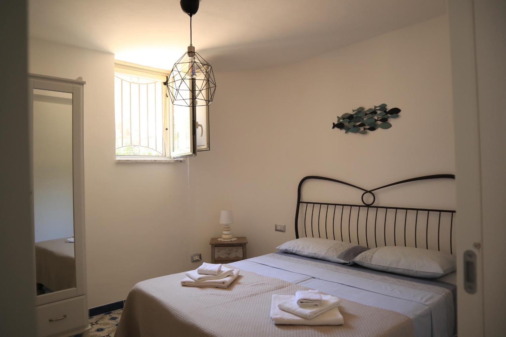 B&B La Marinella 帕利努罗 外观 照片