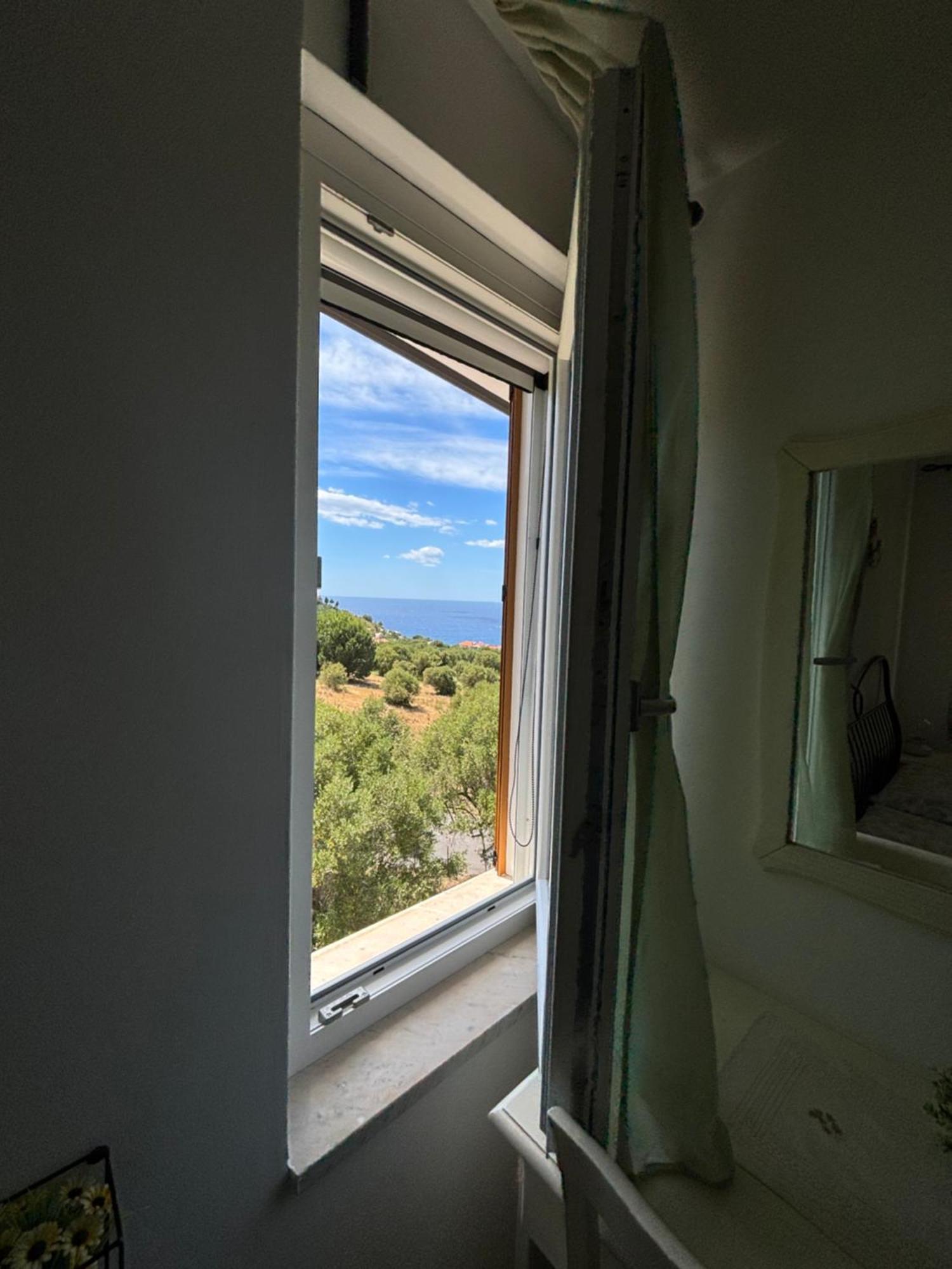 B&B La Marinella 帕利努罗 外观 照片